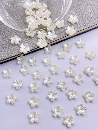 New exquisite small five-petal flower straight hole pearl diy jewelry hair pearl flat patch pearl